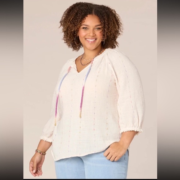 Democracy Long Crochet Blouson Sleeve Split V-Neck Braided Tie Fron Plus Size 2X - Picture 1 of 15